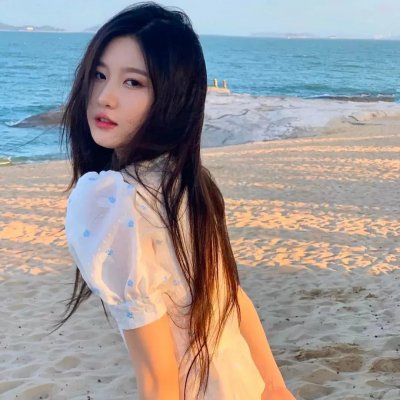 名人初乃玩